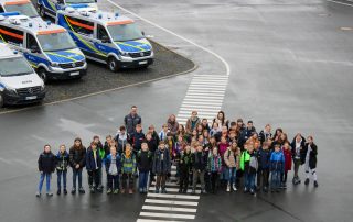 BINZ macht Schule - Eröffnungsveranstaltung am 06.12.2022 bei BINZ in Plauen - Gruppenfoto
